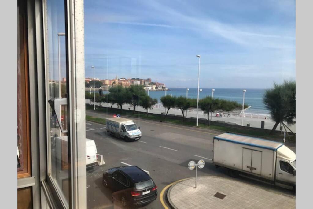 Fantastico Piso En Primera Linea De Playa