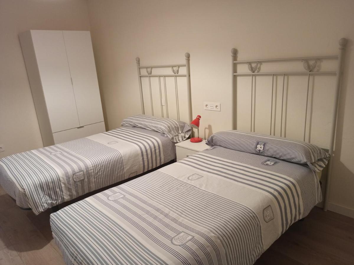 Fantastico Piso En Primera Linea De Playa Appartement Gijón